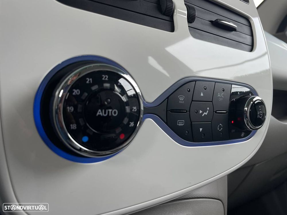 Renault Zoe (c/ Bateria) 41 kwh Intens - 12