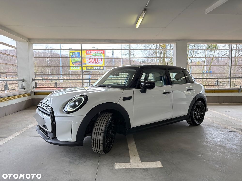 MINI Cooper Standard - 1