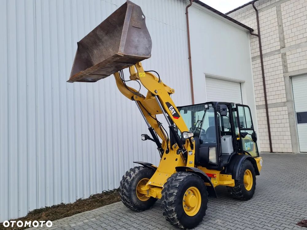 Caterpillar 906M STAN IDEALNY 2016ROK - 27