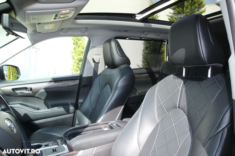 Toyota Highlander 2.5 L Dynamic Force 248CP Executive Metallic - 6