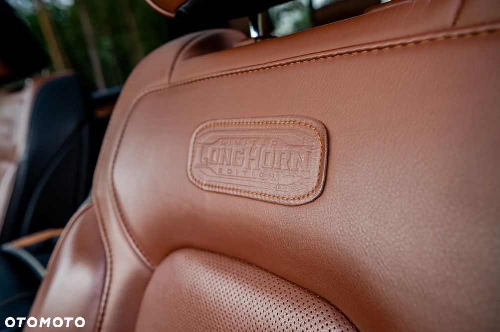 RAM 1500 5.7 Crew Cab Longhorn - 33