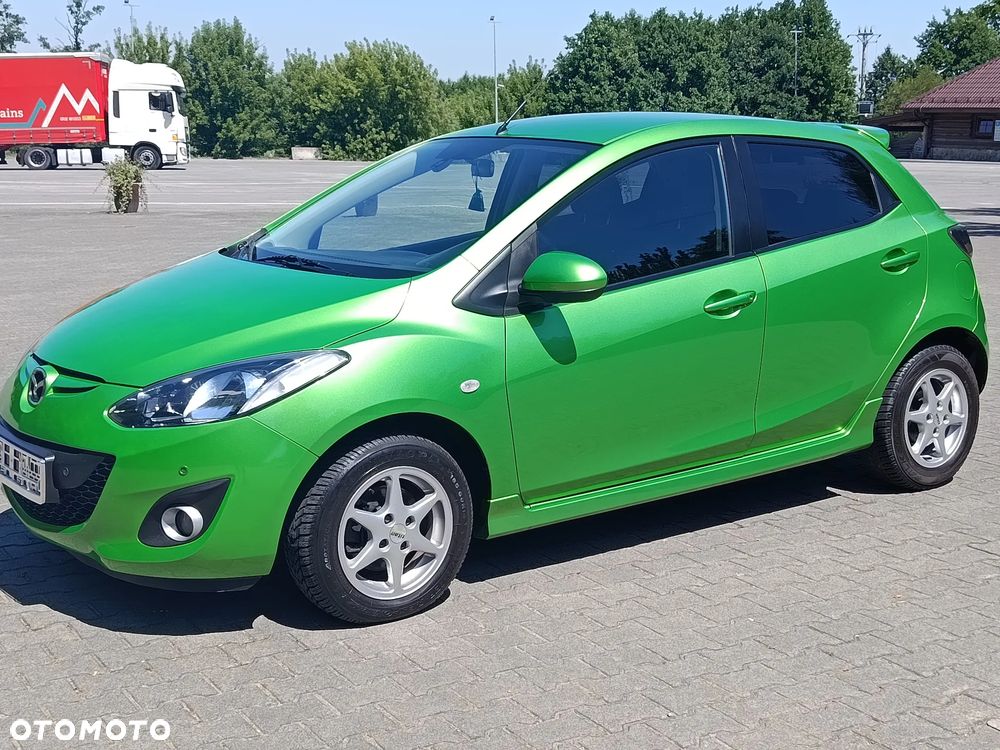 Mazda 2 - 3