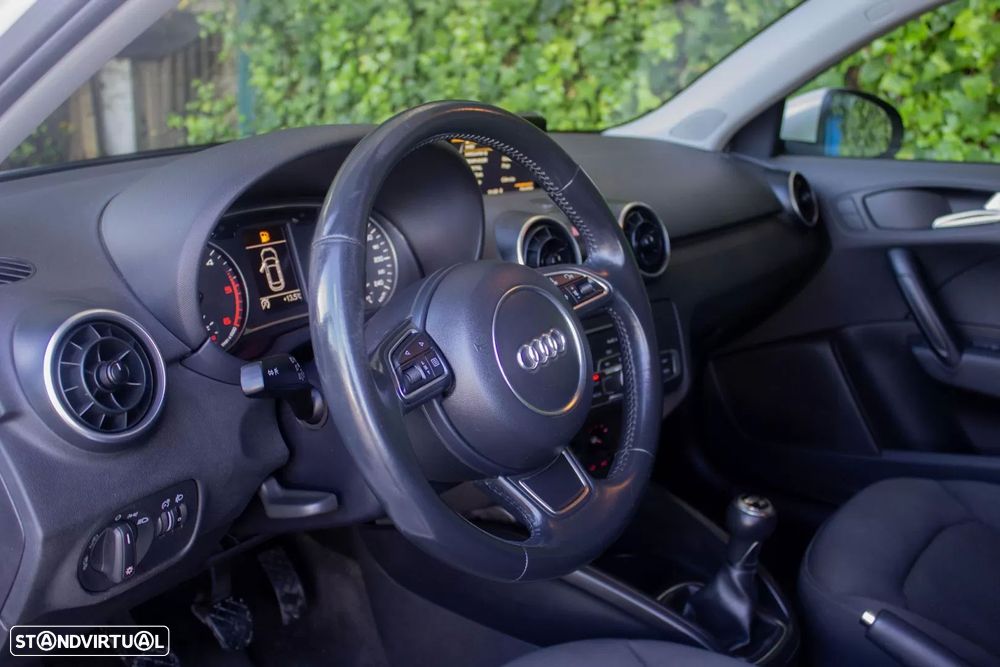 Audi A1 Sportback 1.4 TDI Sport - 11