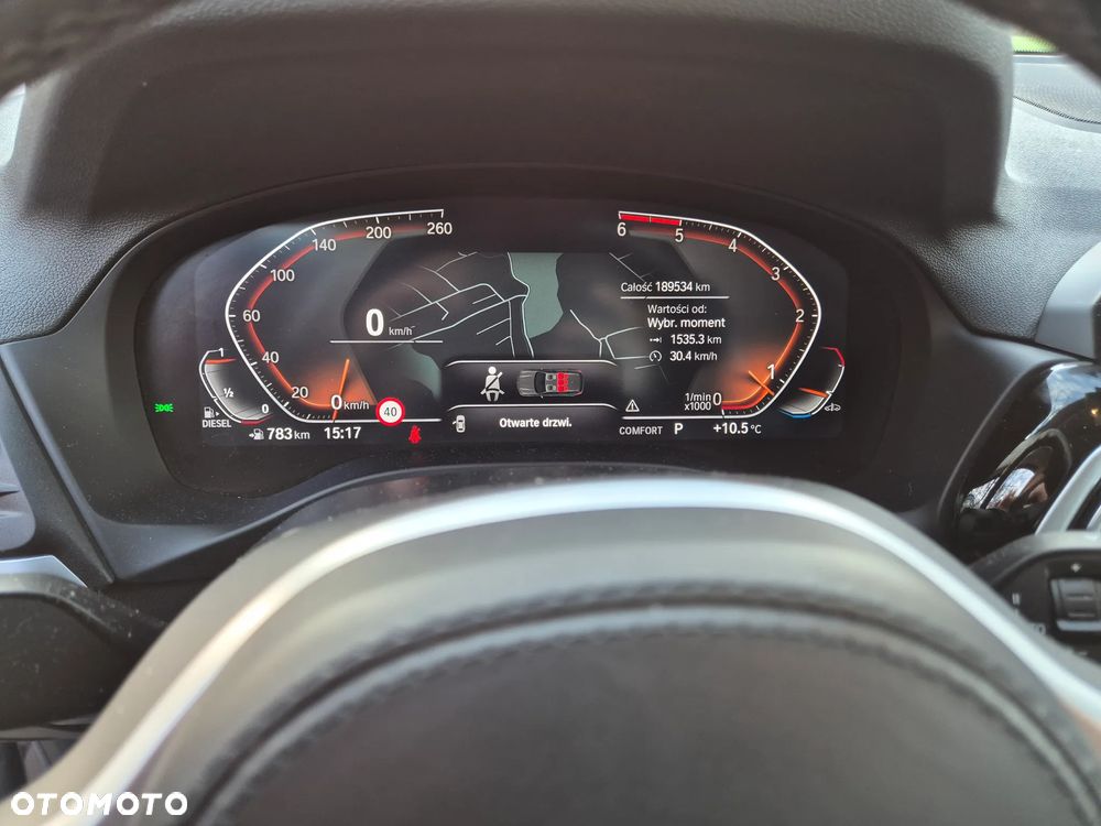 BMW X3 xDrive20d - 12