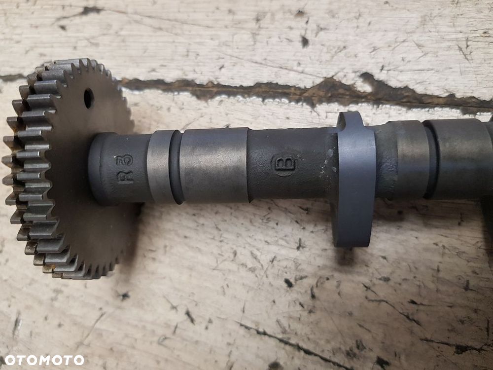 Wałek Rozrządu Ssący Przód Suzuki TL 1000 S  12701-02F00 - 5