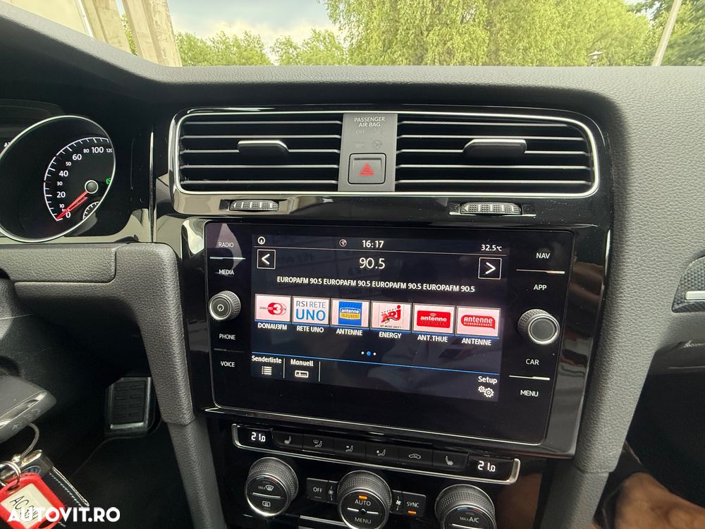 Volkswagen Golf 2.0 TDI SCR DSG United - 39