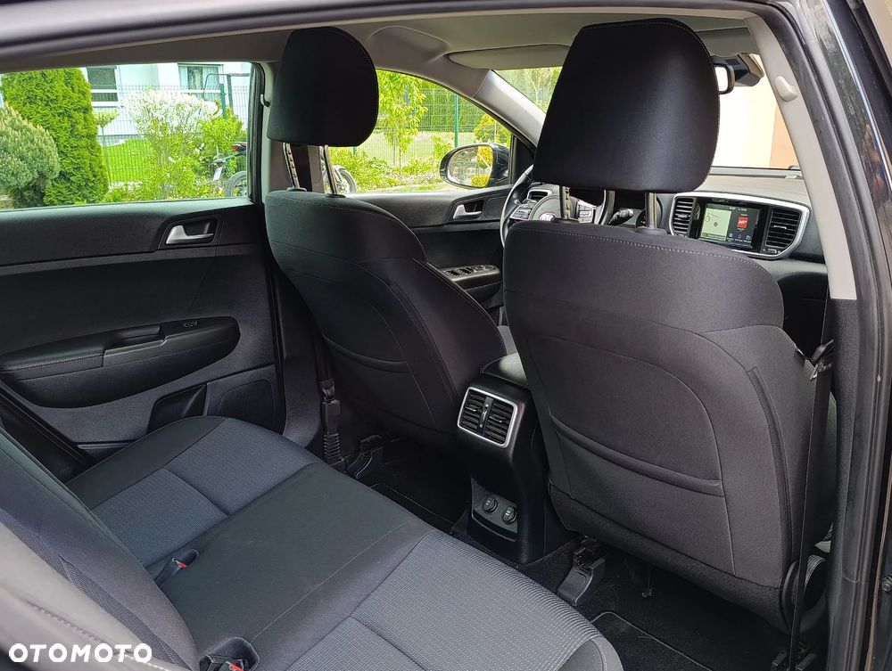 Kia Sportage 1.6 GDI L 2WD - 21