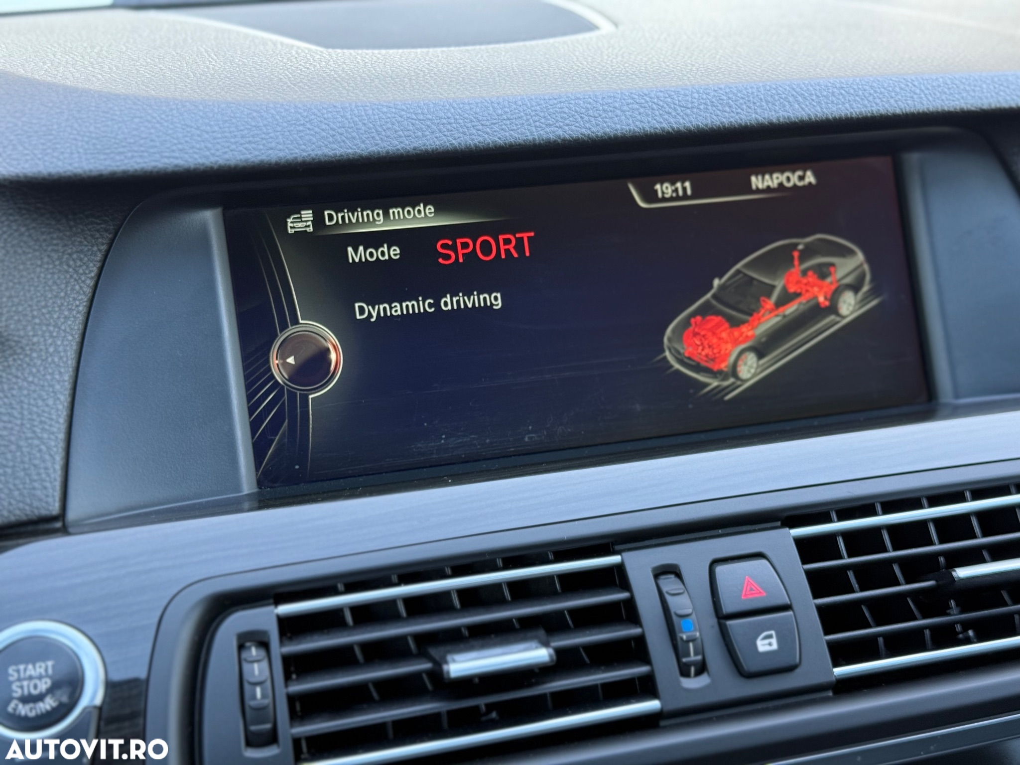 BMW Seria 5 520d Aut. - 35