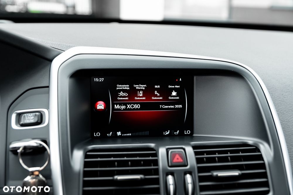 Volvo XC 60 D5 AWD Summum - 32