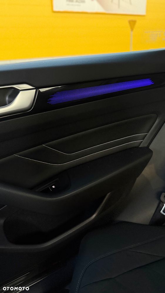 Volkswagen Arteon 2.0 TSI GPF R-Line DSG - 25