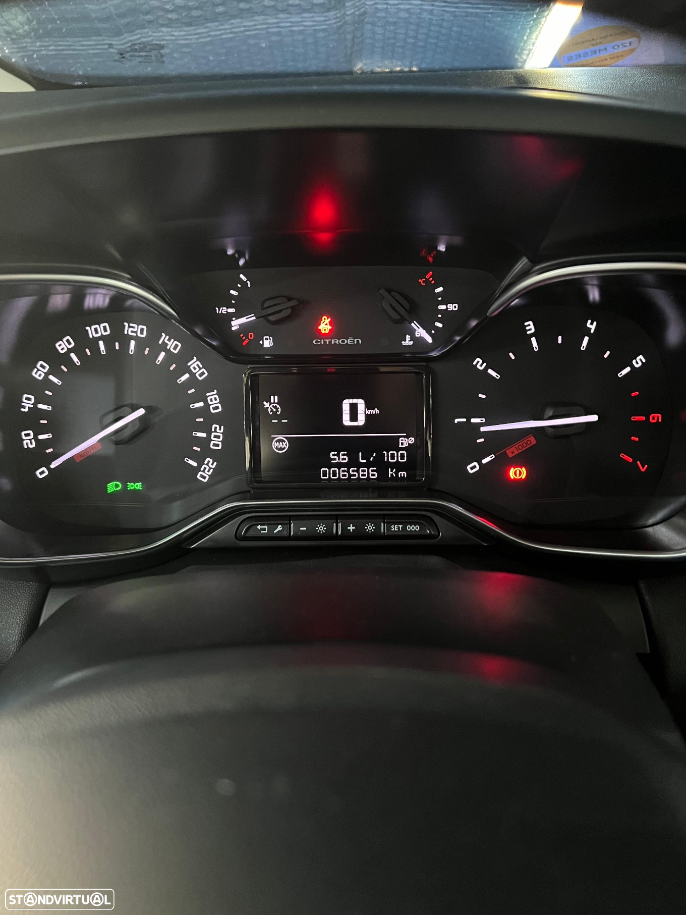 Citroën C3 Aircross BlueHDI 110 Stop & Start SHINE PACK - 11