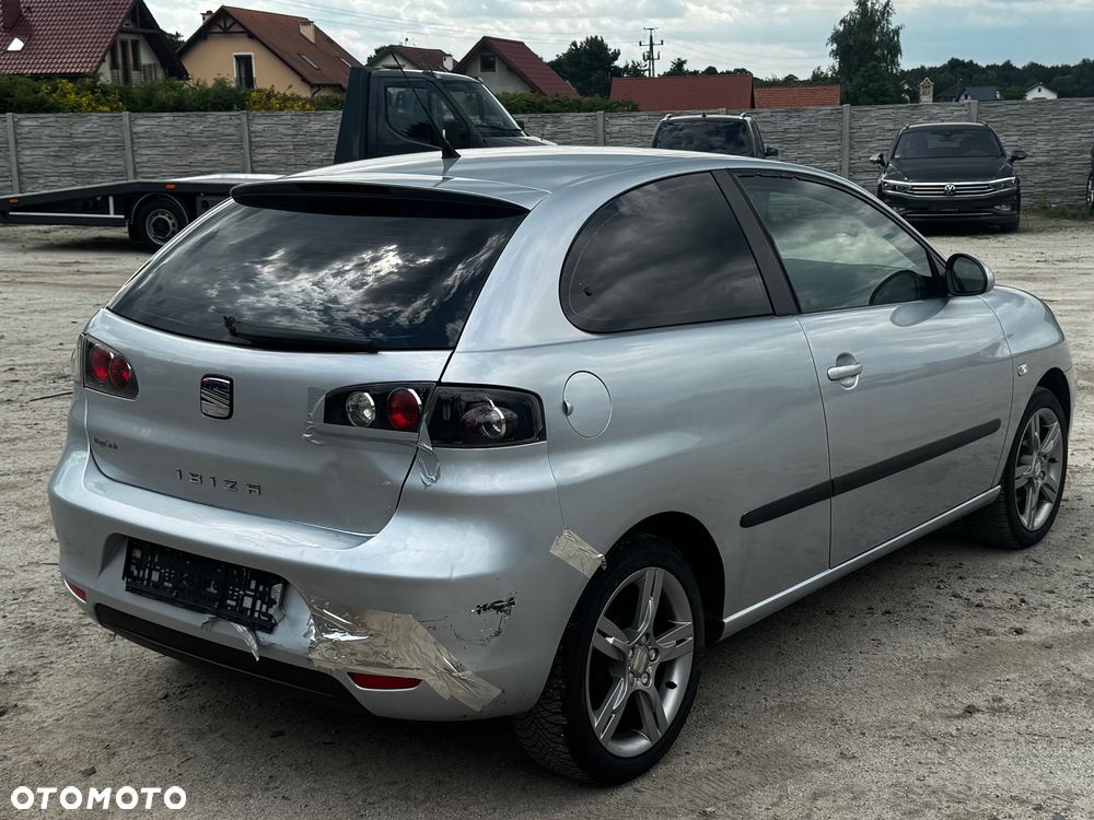 Seat Ibiza 1.4 16V Reference - 6