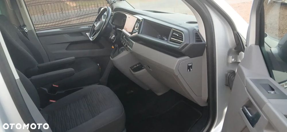 Volkswagen Caravelle 2.0 TDI L1 Comfortline DSG - 9