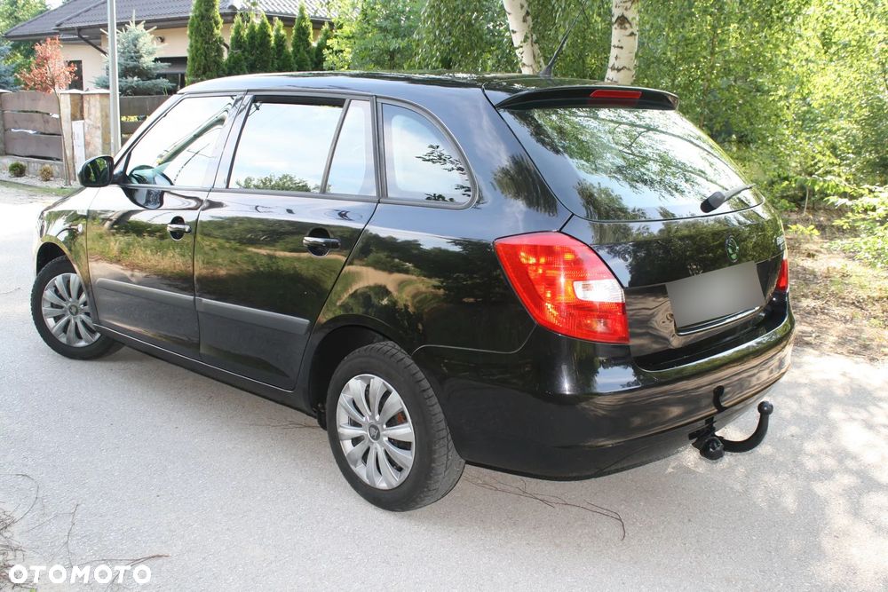 Skoda Fabia 1.2 HTP Elegance - 4