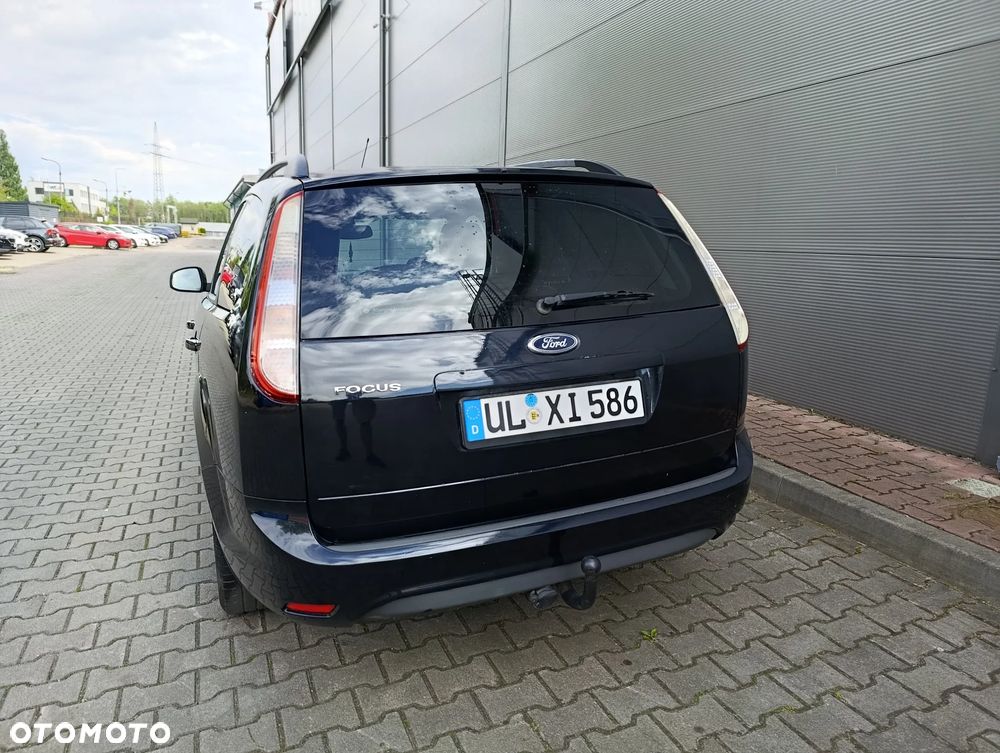 Ford Focus 1.6 16V Style+ - 29