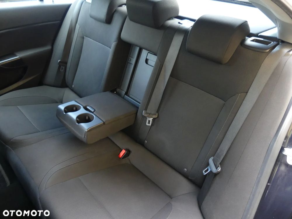 Opel Insignia 1.6 Turbo Cosmo - 10
