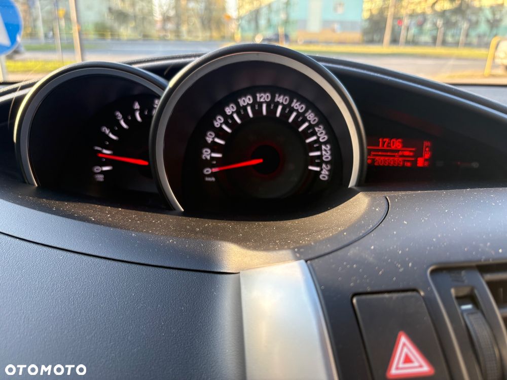 Toyota Verso 2.0 D-4D 5-Sitzer Executive - 24