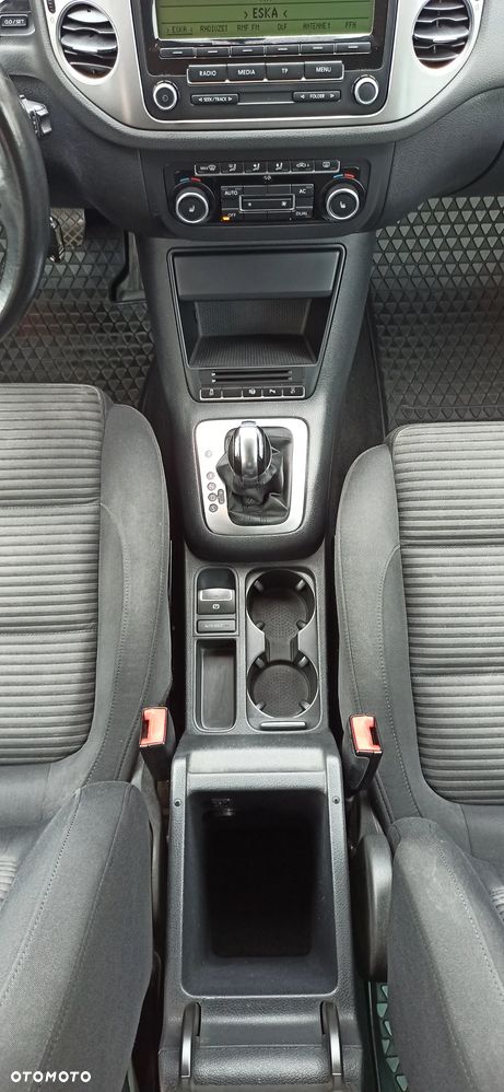 Volkswagen Tiguan 2.0 TDI DPF 4Motion DSG Sport & Style - 23