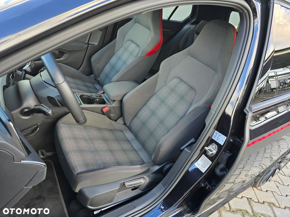 Volkswagen Golf GTI TCR 2.0 TSI OPF DSG - 16