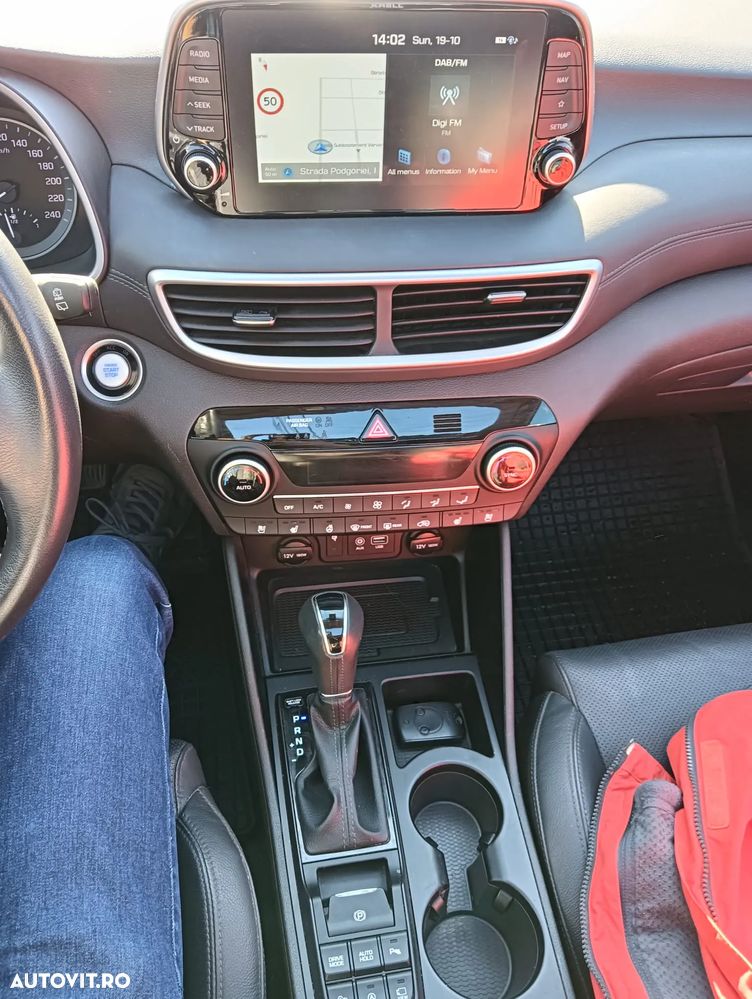 Hyundai Tucson blue 1.6 CRDi 2WD DCT Premium - 13