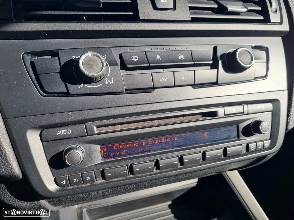 BMW 116 d EfficientDynamics Edition - 28