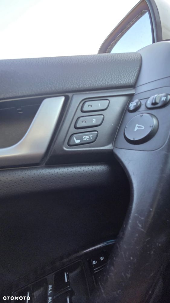 Honda Accord 2.0 Executive - 20