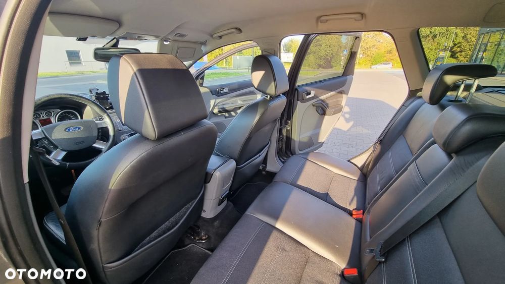 Ford Focus 2.0 TDCi Titanium DPF - 9