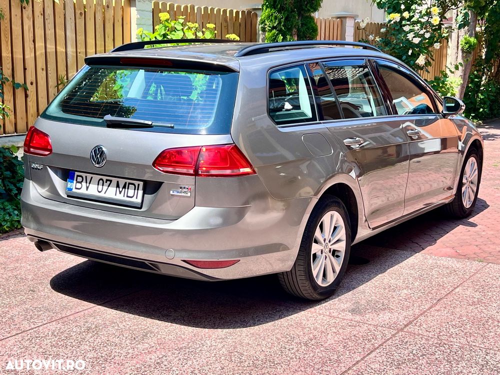 Volkswagen Golf 1.6 TDI BlueMotion Technology Comfortline - 4