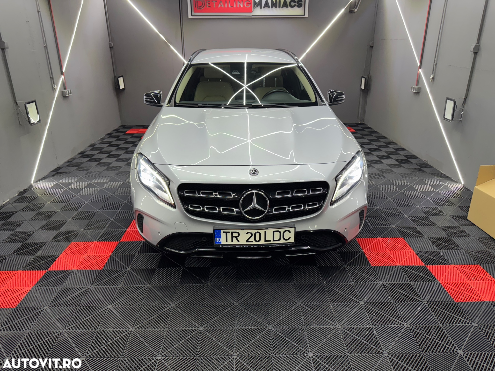 Mercedes-Benz GLA 220 4MATIC - 3