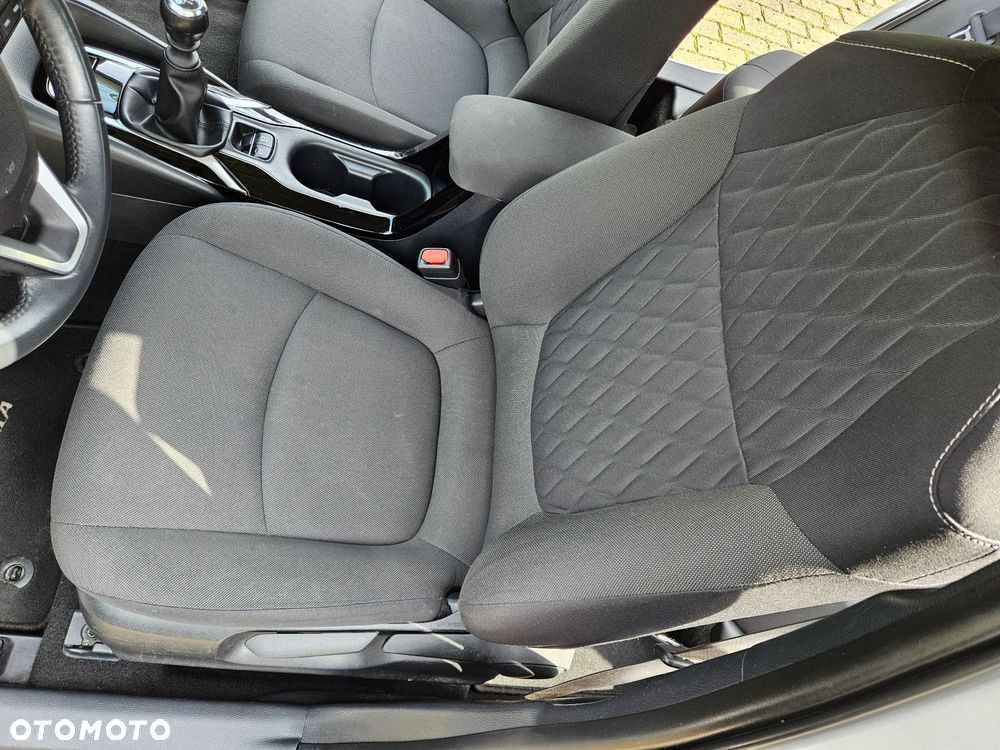 Toyota Corolla 1.5 Comfort - 15