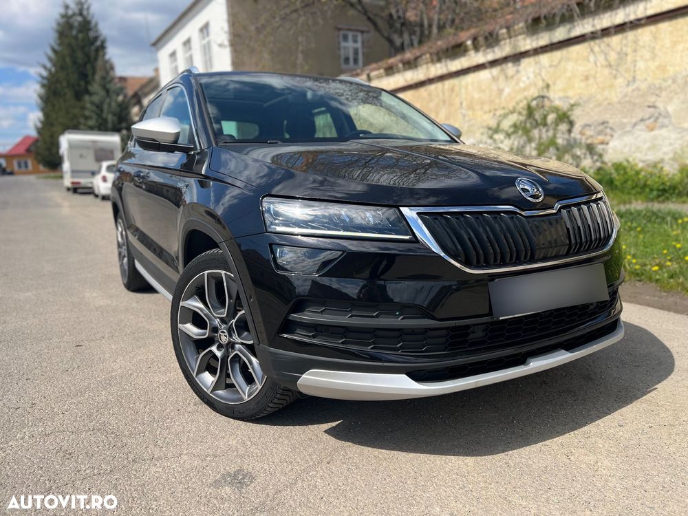 Skoda Karoq 1.5 TSI ACT 4x4 DSG Scout - 6
