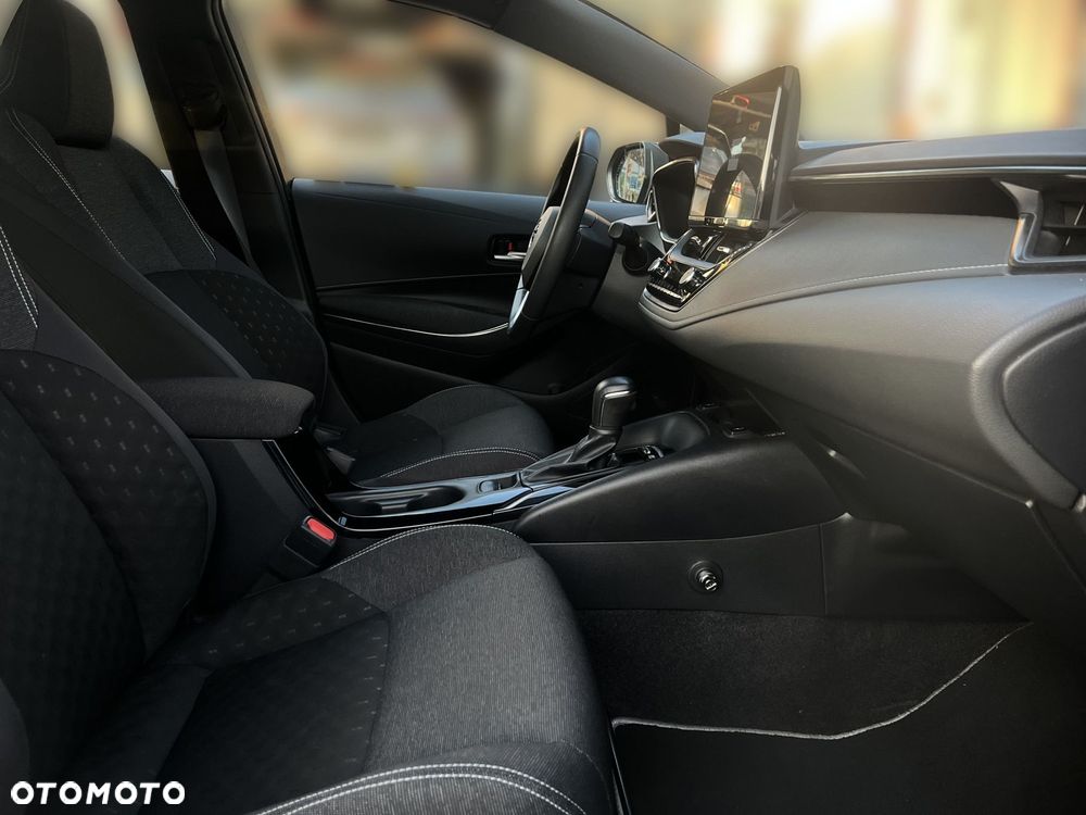 Toyota Corolla 1.8 Hybrid Comfort - 9