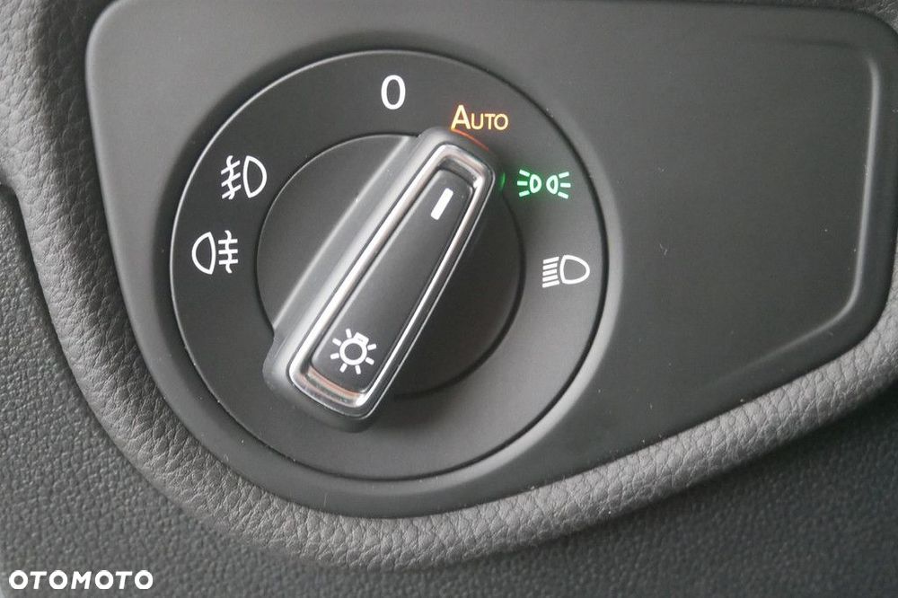 Volkswagen Touran 1.5 TSI EVO Highline DSG - 28