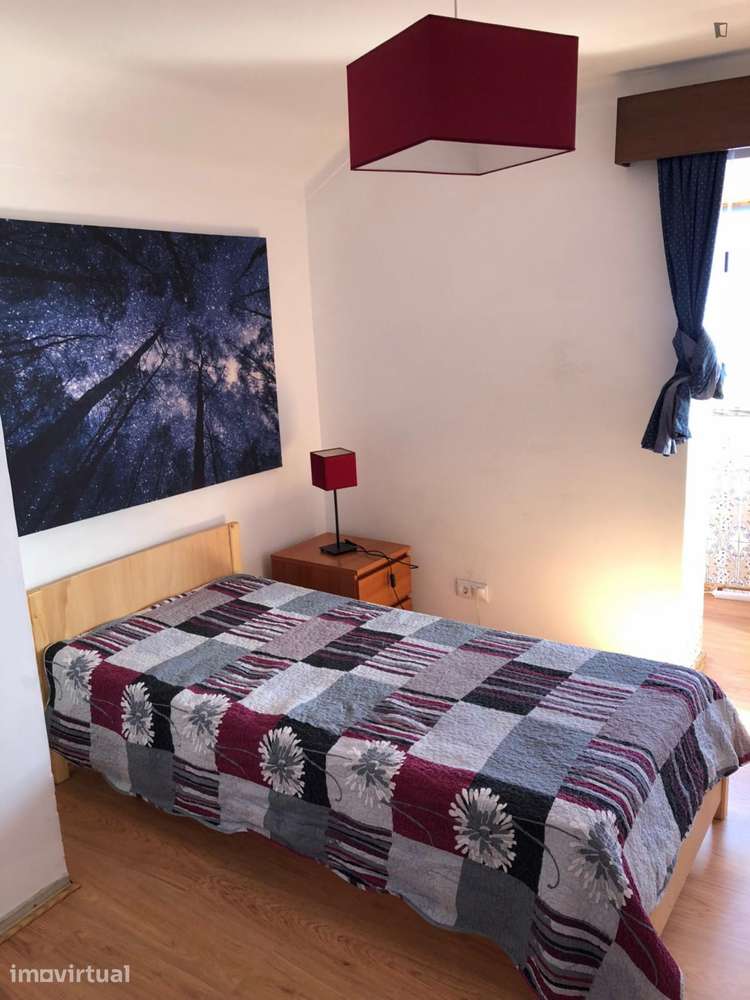 Quarto - localizado em Olivais Coimbra - Grande imagem: 4/42