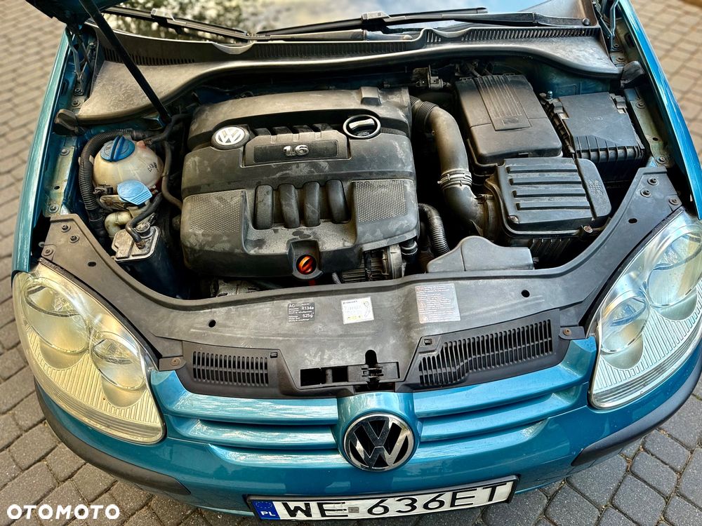 Volkswagen Golf 1.6 Comfortline - 25