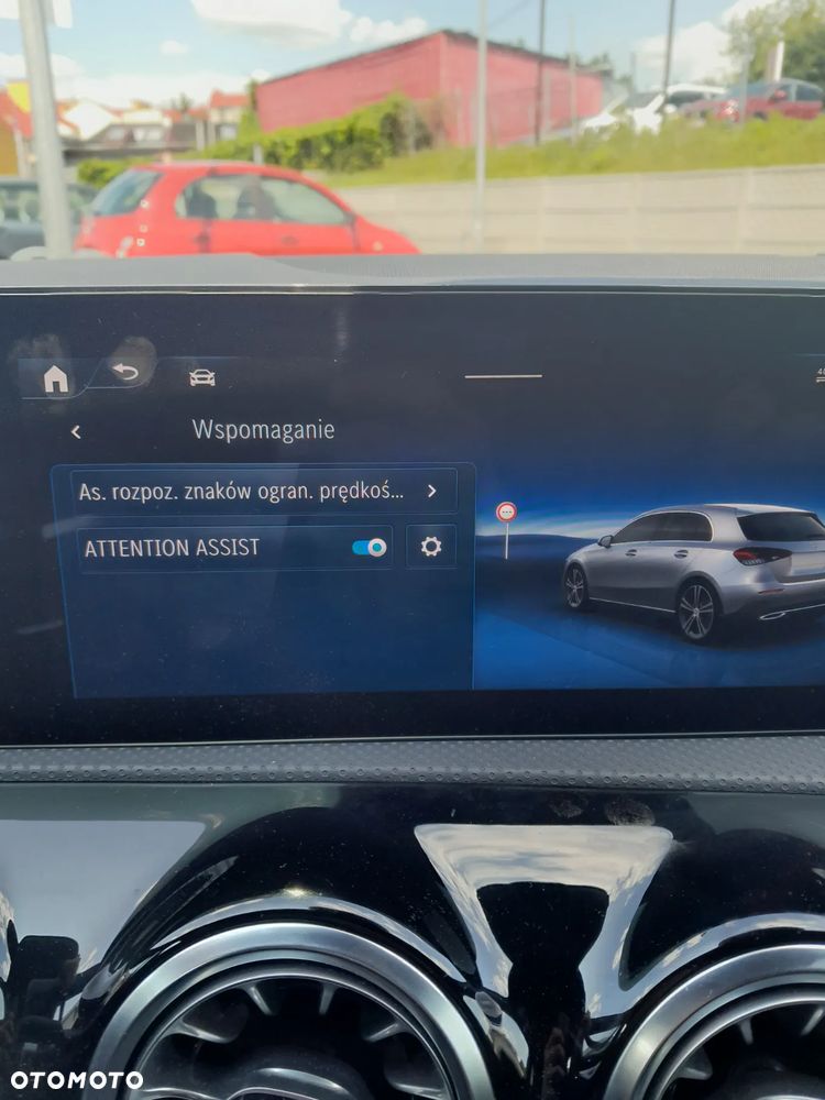 Mercedes-Benz Klasa A 220 4-Matic AMG Line 7G-DCT - 20