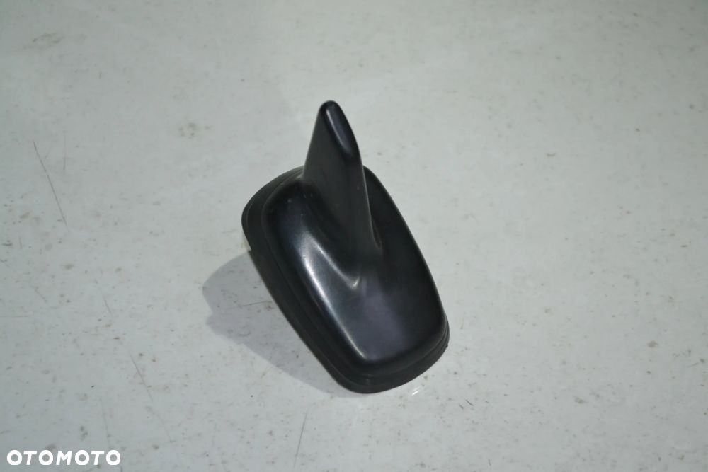 AUDI A4 B8 A5 Q3 Q5 A6 C7 A7 ANTENA DACHOWA 4G0035503A - 1