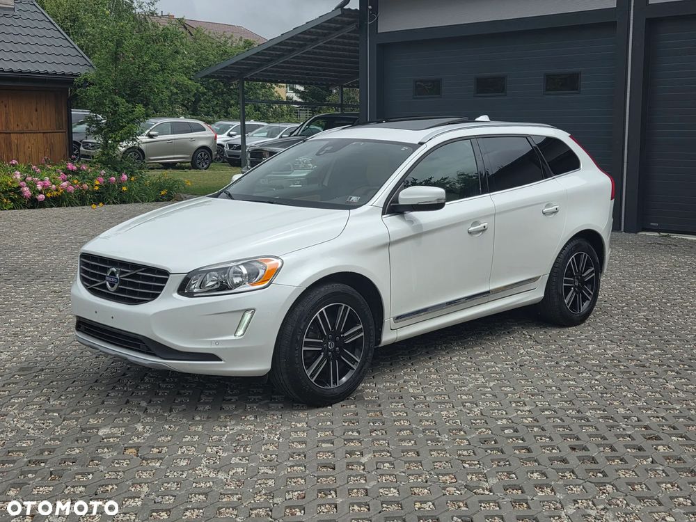 Volvo XC 60 T5 AWD Summum - 2