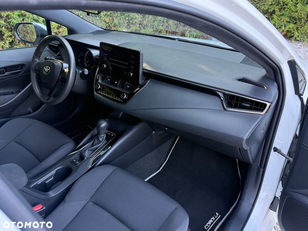 Toyota Corolla - 7