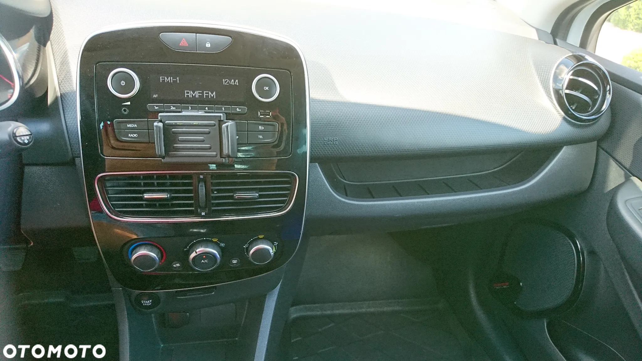 Renault Clio 0.9 TCe Alize - 17