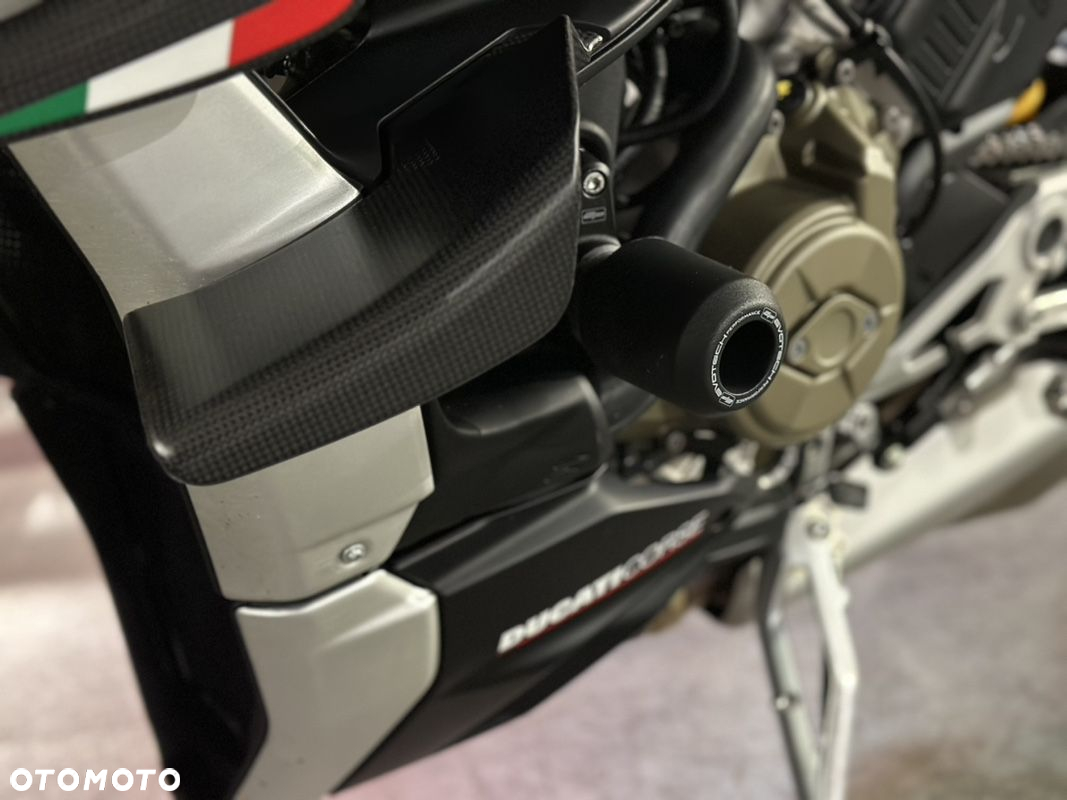 Ducati Streetfighter V4 - 10
