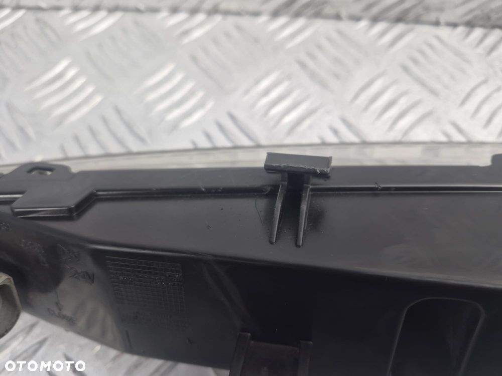 Kierunkowskaz przedni strona lewa Audi Q7 4L 4L0953041 - 4