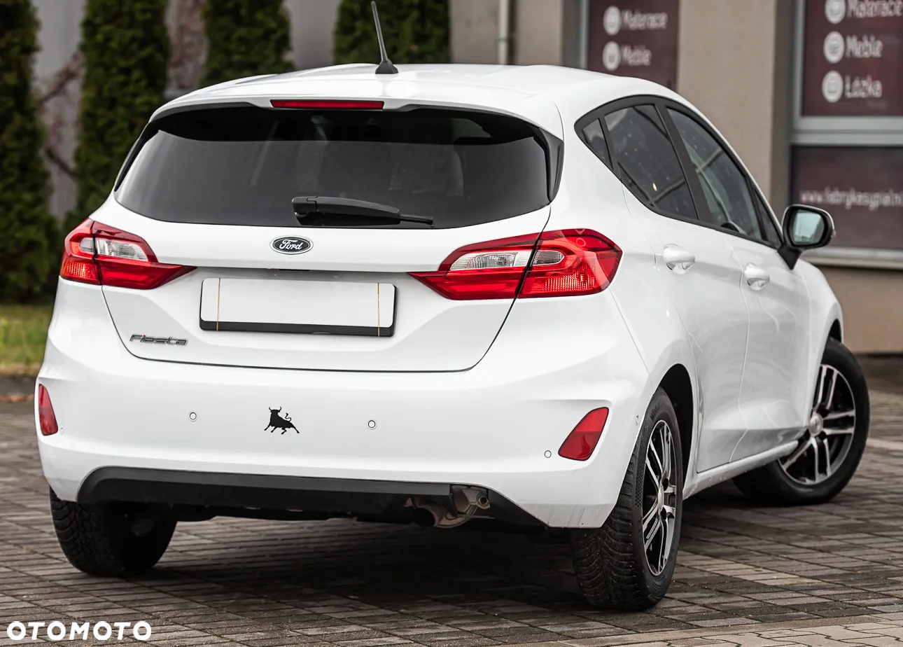 Ford Fiesta - 12