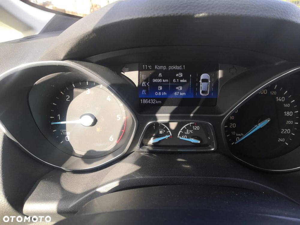 Ford Grand C-MAX - 19