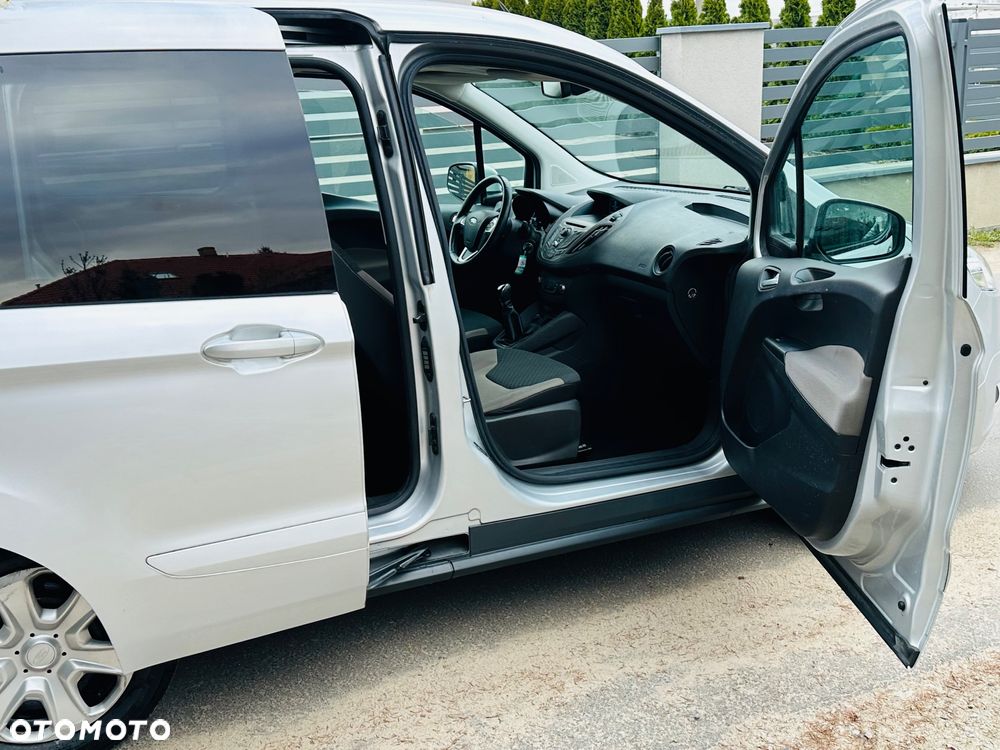 Ford Tourneo Courier 1.0 EcoBoost S&S Ambiente - 8