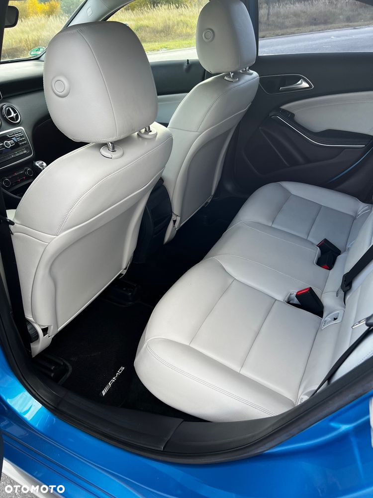 Mercedes-Benz Klasa A 200 AMG Line - 10