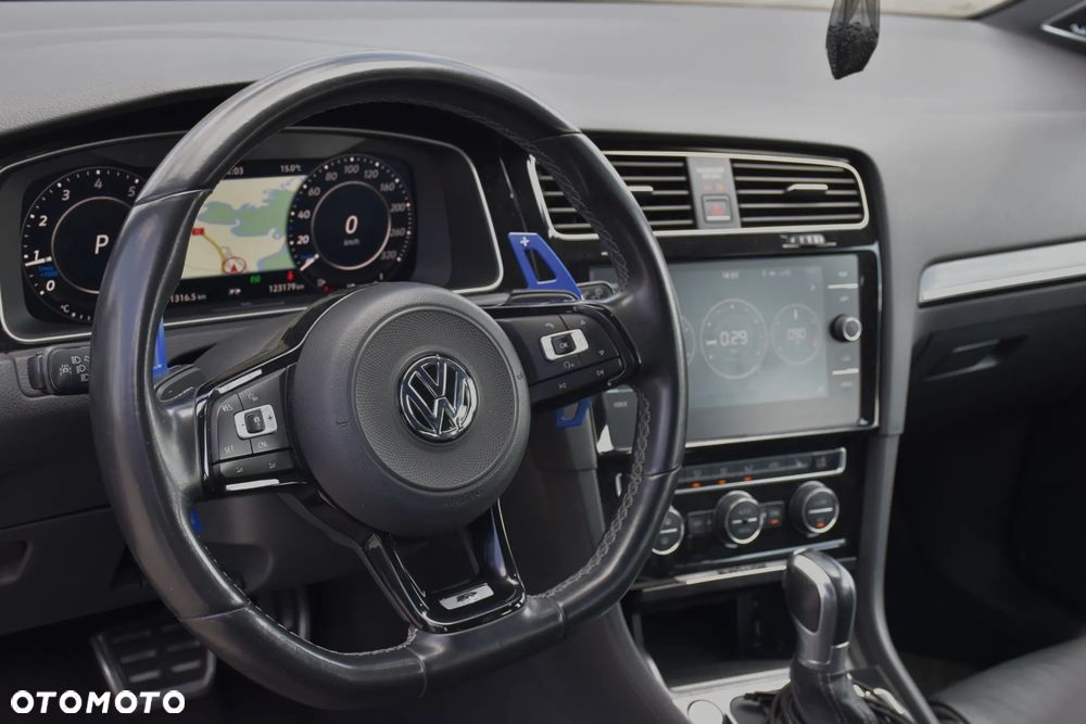 Volkswagen Golf R 4Motion (BlueMotion Technology) DSG - 13