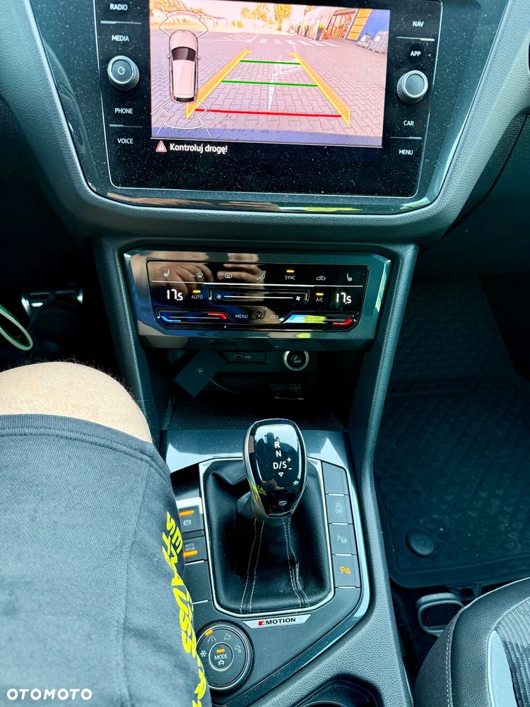 Volkswagen Tiguan 2.0 TDI SCR 4MotION DSG R-Line - 5