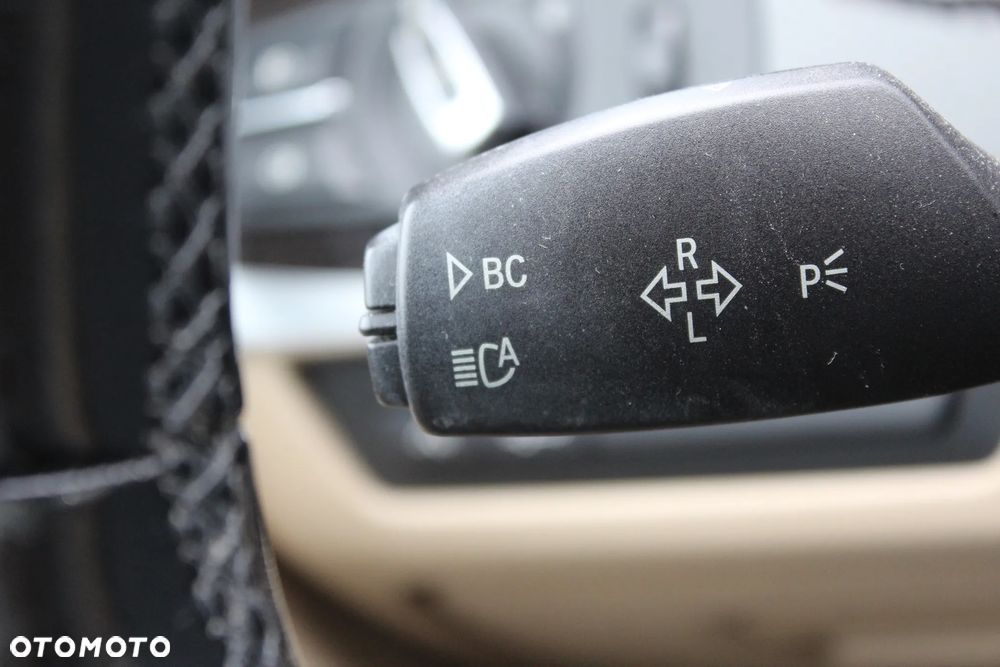 BMW Seria 5 520d Luxury Line - 30