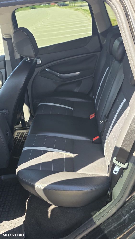 Ford Kuga 2.0L TDCi DPF Titanium - 6